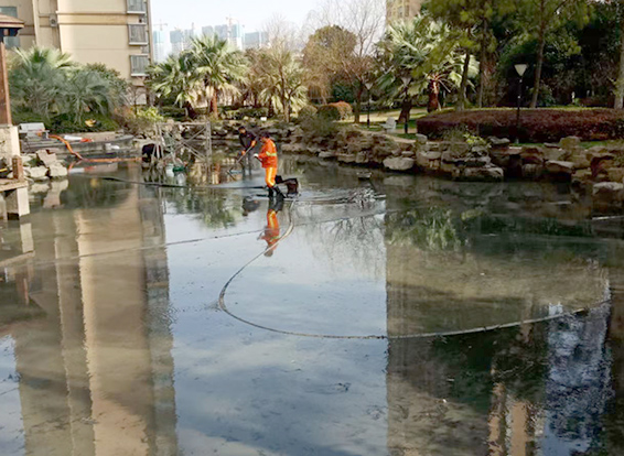 石城景观池淤泥清理